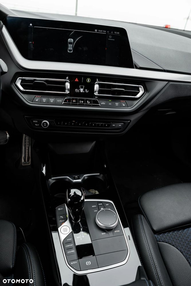 BMW Seria 2 218i - 36