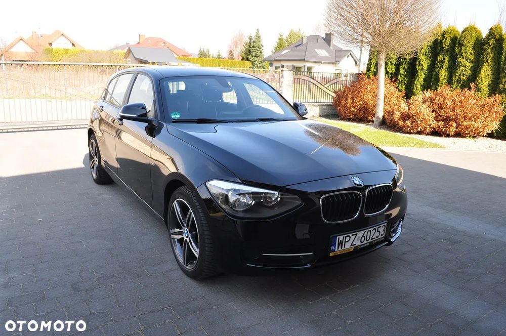 BMW Seria 1 118d Sport Line - 12