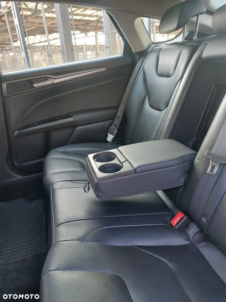 Ford Mondeo 2.0 TDCi Silver X (Amb.) - 36