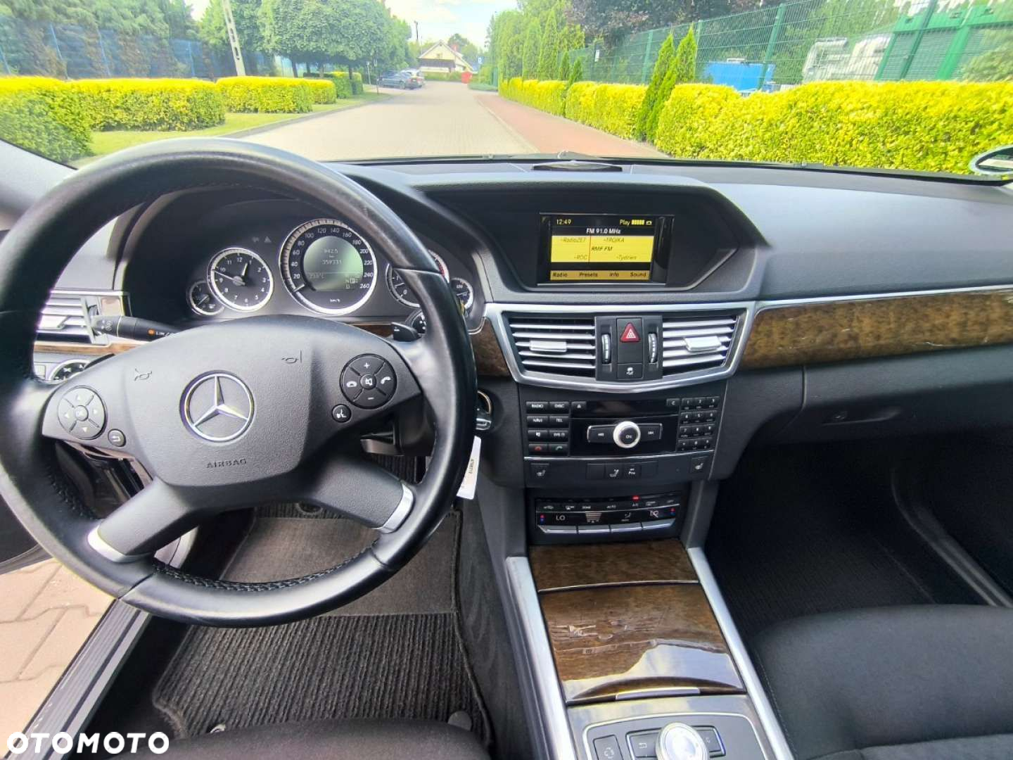 Mercedes-Benz Klasa E - 9