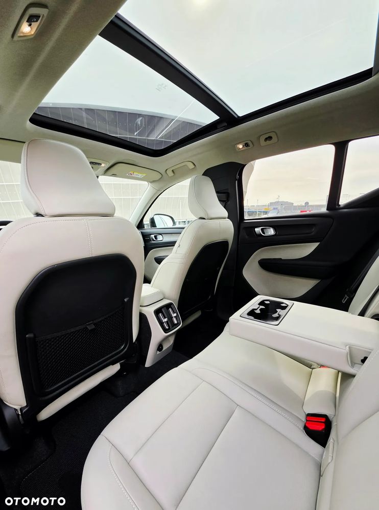 Volvo XC 40 T3 Inscription - 35