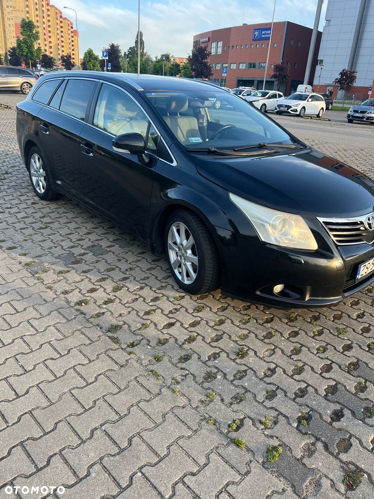 Toyota Avensis 2.0 D-4D 2010 - 3