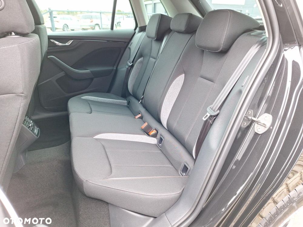 Skoda Kamiq 1.5 TSI Edition 130 DSG - 32