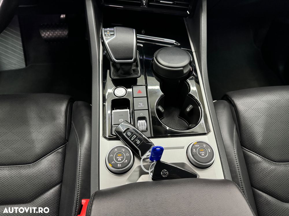 Volkswagen Touareg V6 TDI Elegance - 20