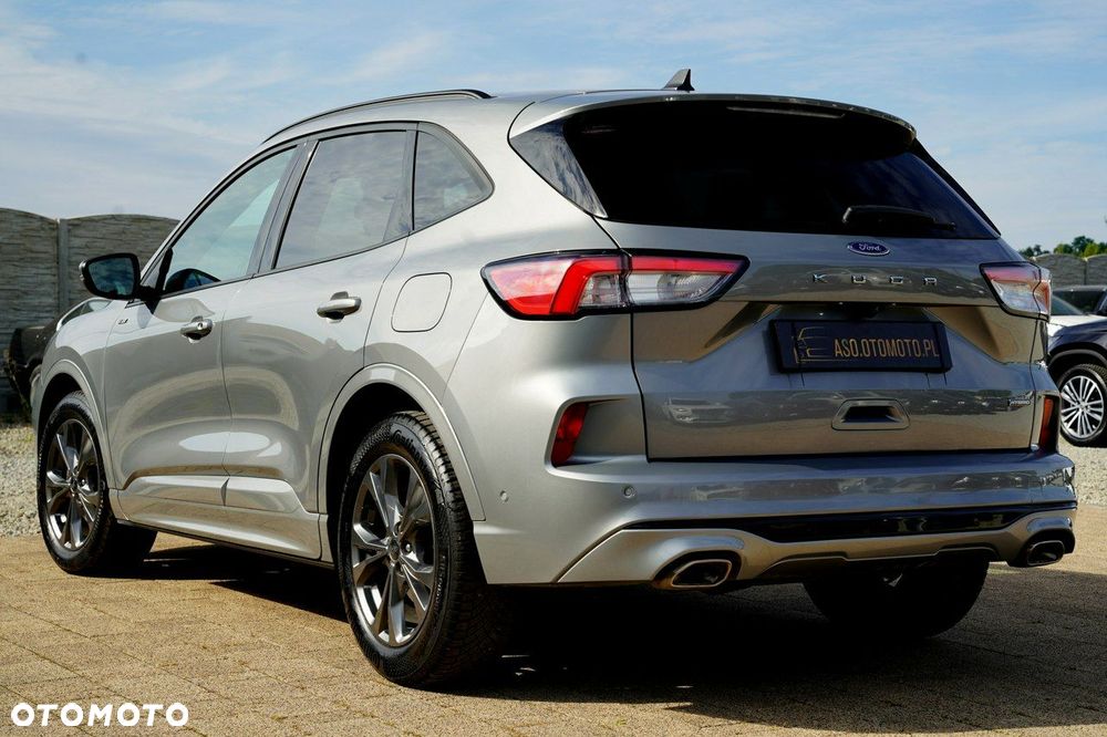 Ford Kuga - 12