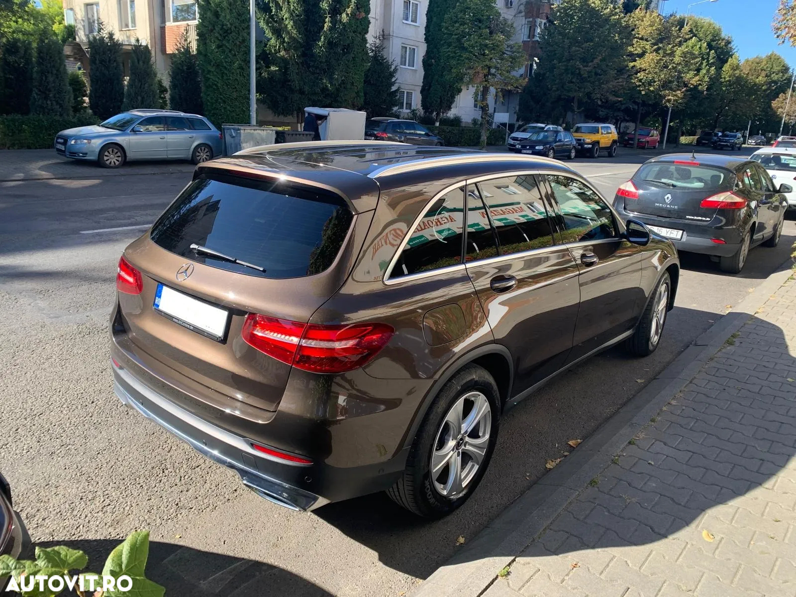 Mercedes-Benz GLC 250 d 4Matic 9G-TRONIC Exclusive - 3
