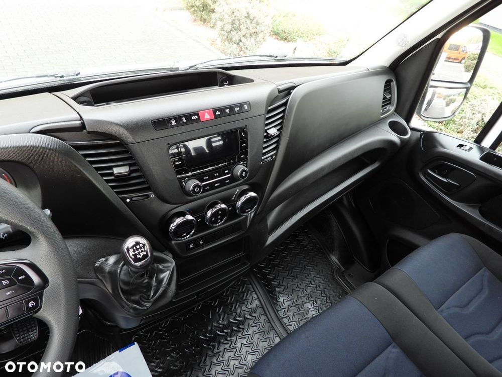 Iveco DAILY 35S14 SKRZYNIA 8 PALET TEMPOMAT KLIMATYZACJA  140KM - 26