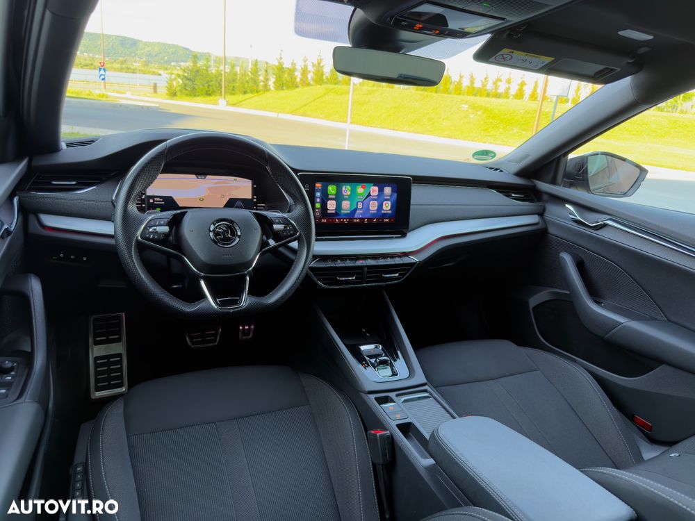Skoda Octavia 2.0 TDI DSG Sportline - 5