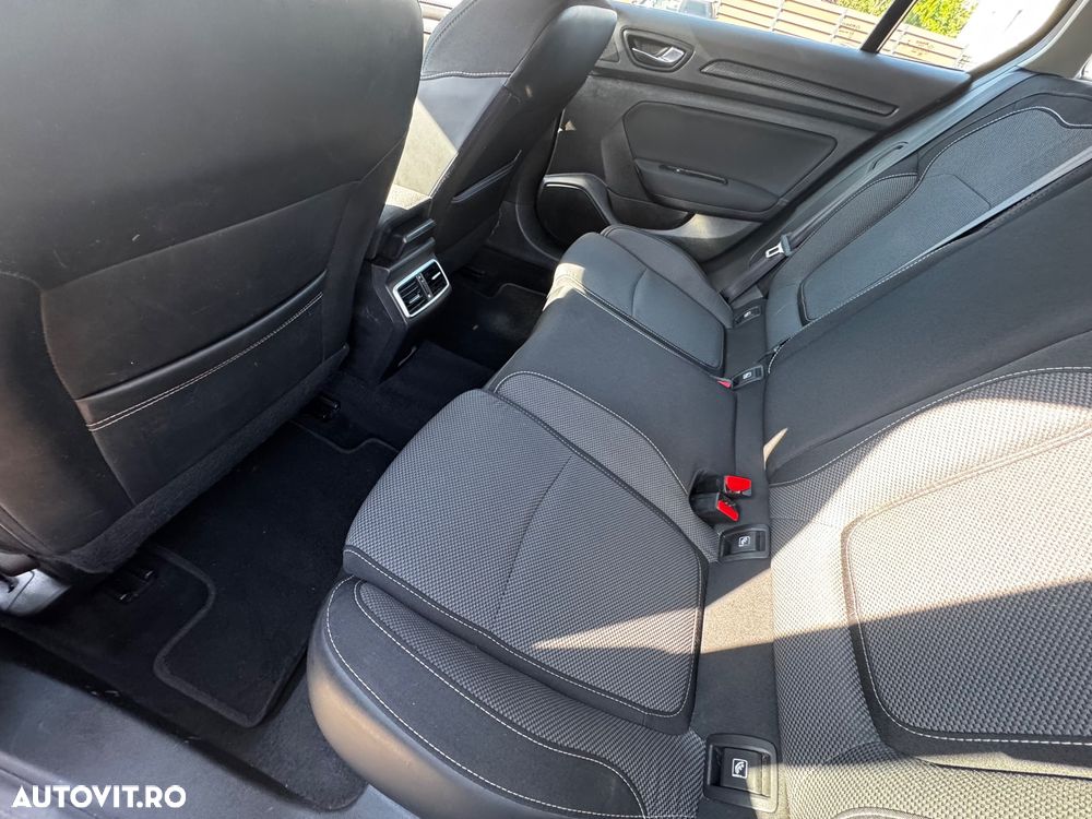 Renault Megane - 15