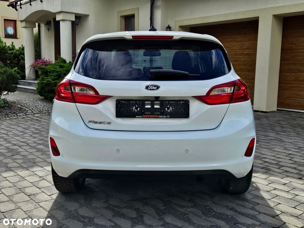 Ford Fiesta 1.5 TDCi S&S TITANIUM - 11