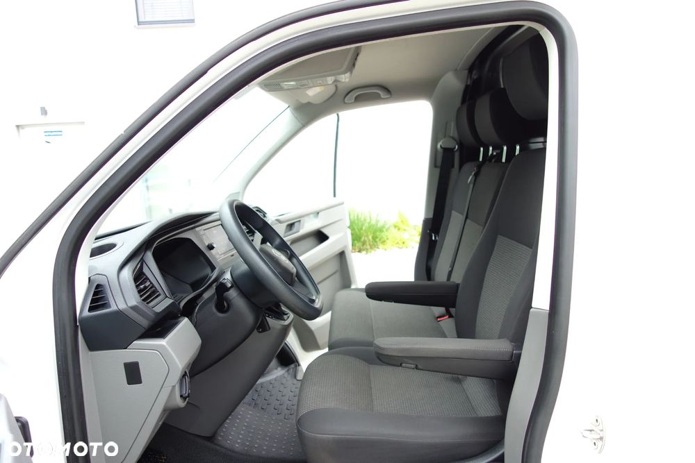 Volkswagen Transporter T6 Automat  2.0 TDI 150 KM L1H1 Klima Webasto - 7