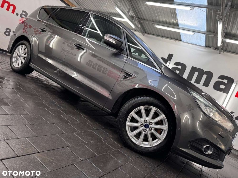 Ford S-Max - 15