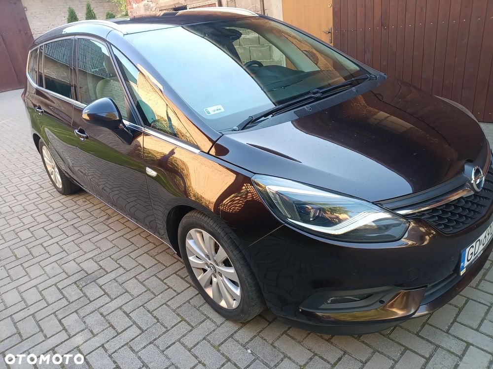 Opel Zafira - 29