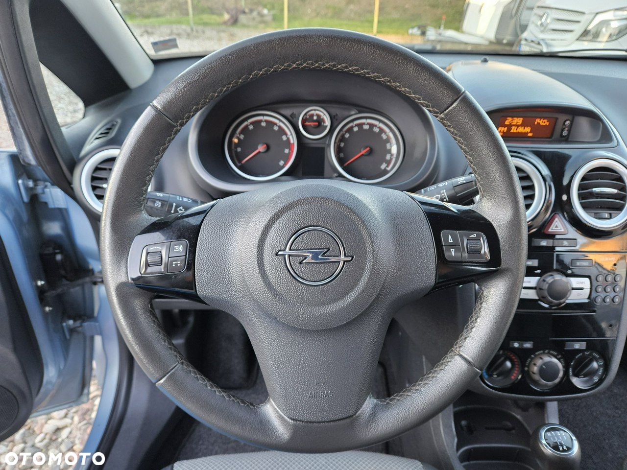 Opel Corsa - 15