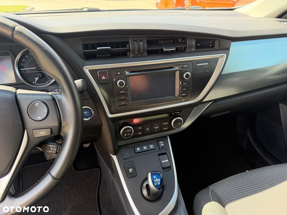 Toyota Auris - 23