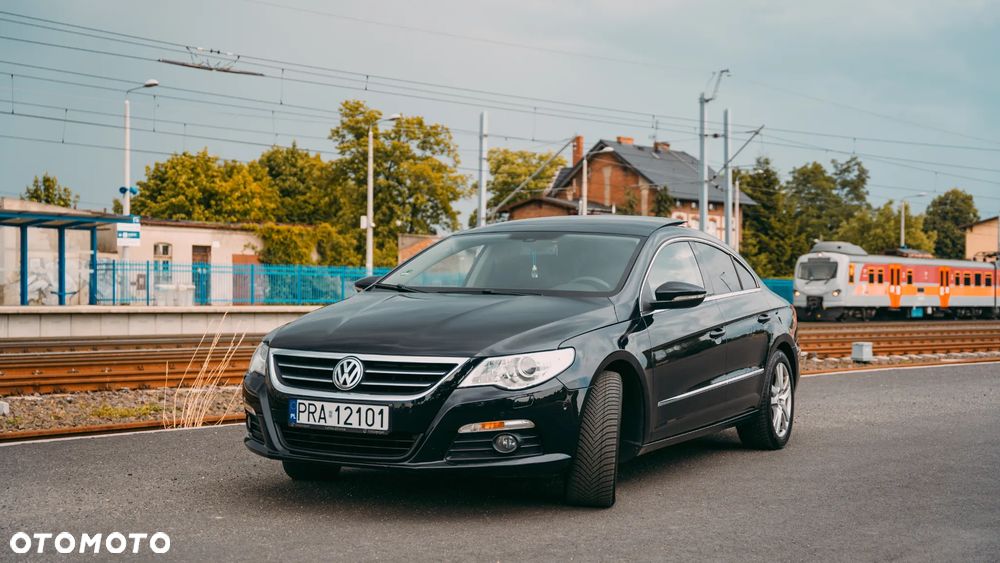 Volkswagen Passat 2.0 TSI Comfortline - 2