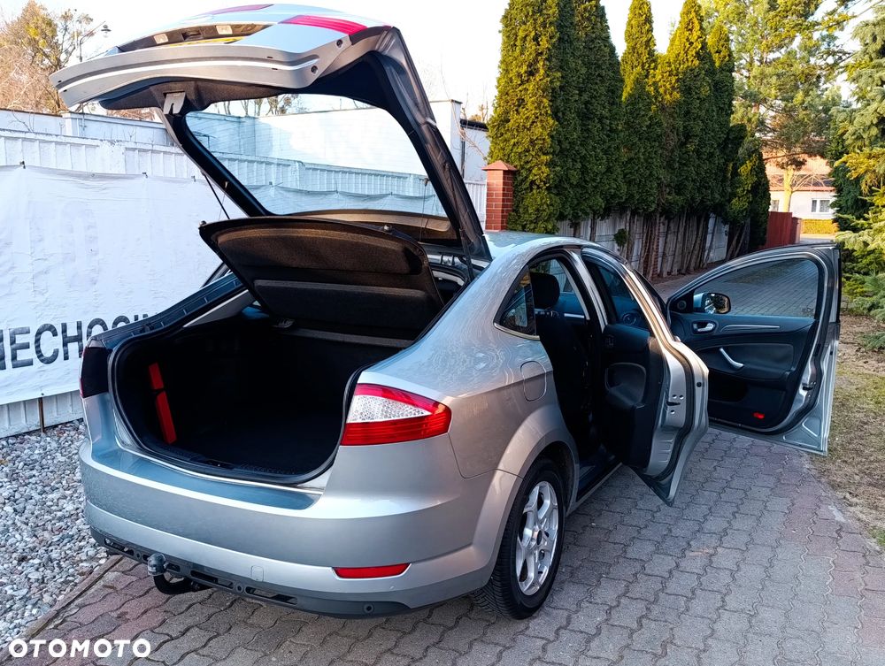 Ford Mondeo 2.0 Platinium X - 18