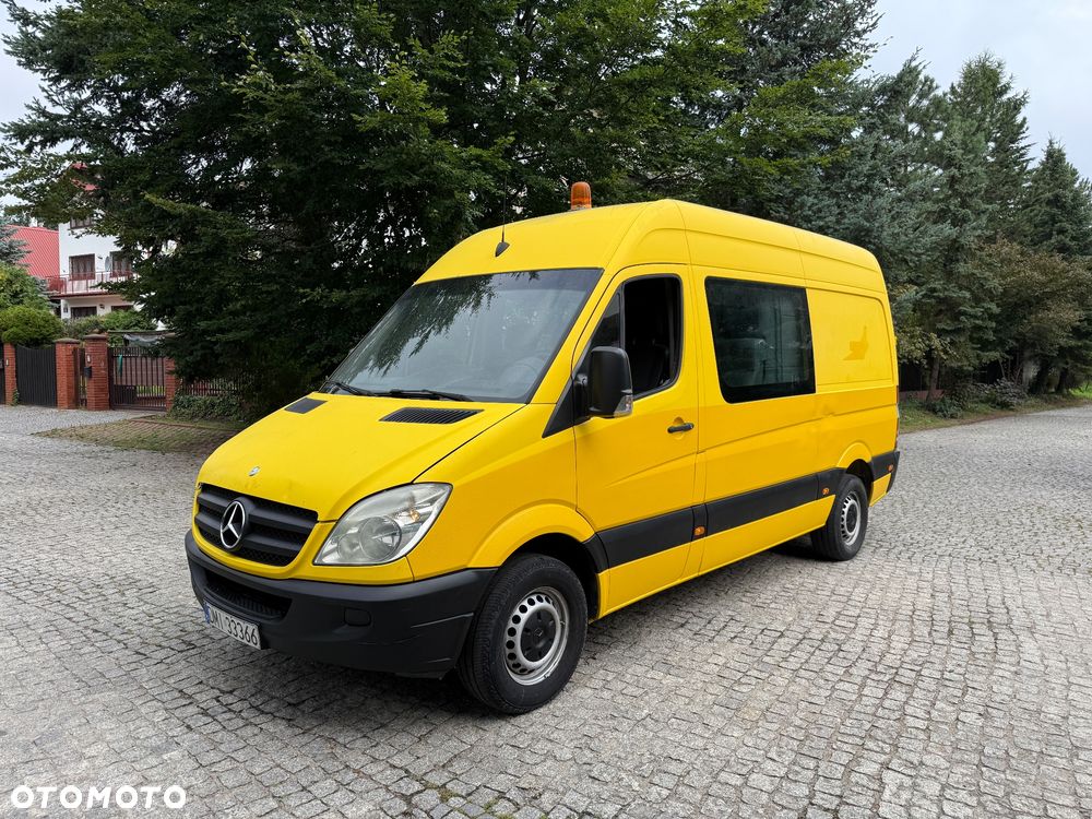 Mercedes-Benz Sprinter - 1