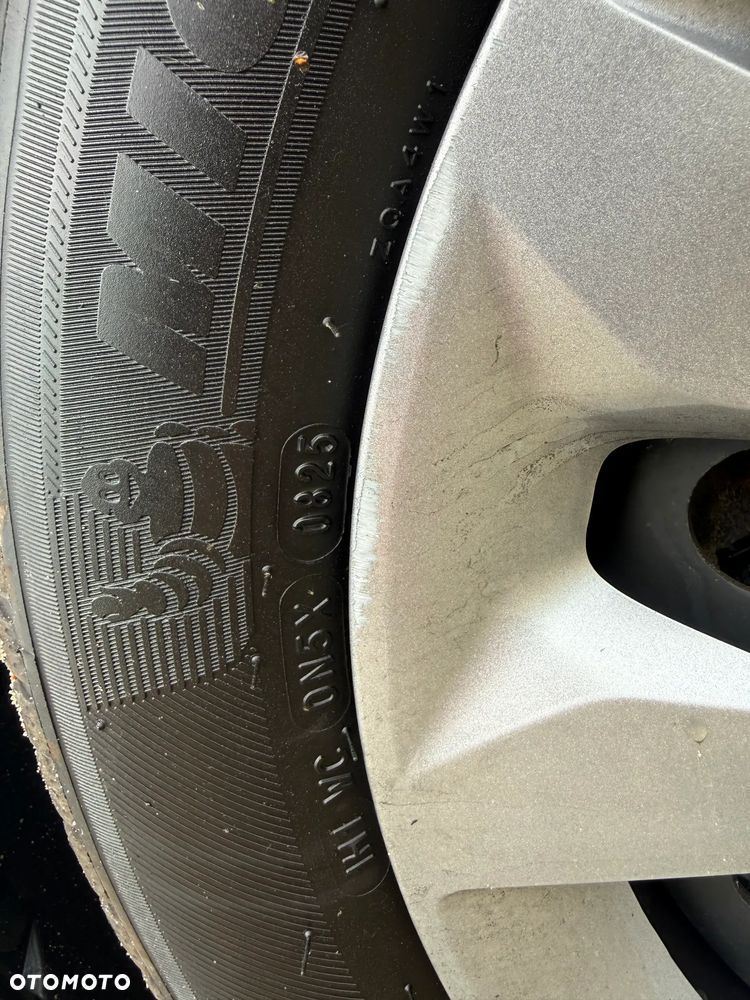 Kia Ceed 1.6 CRDi Edition 7 - 28