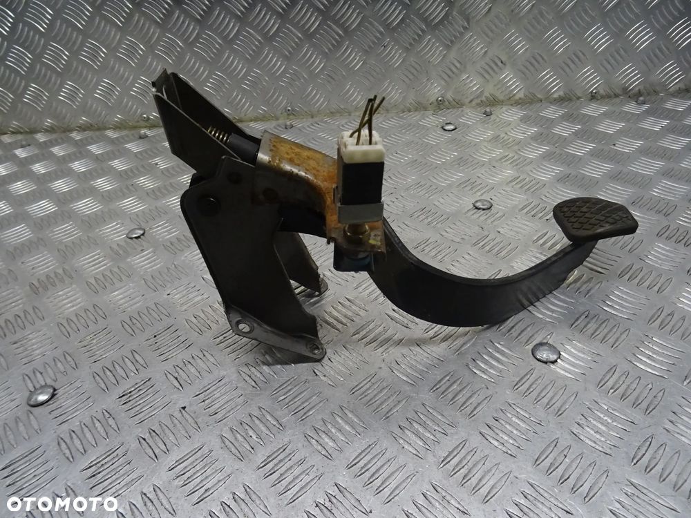 HONDA ACCORD VI 2.0B LIFTBACK 97-02 PEDAŁ SPRZĘGŁA - 3