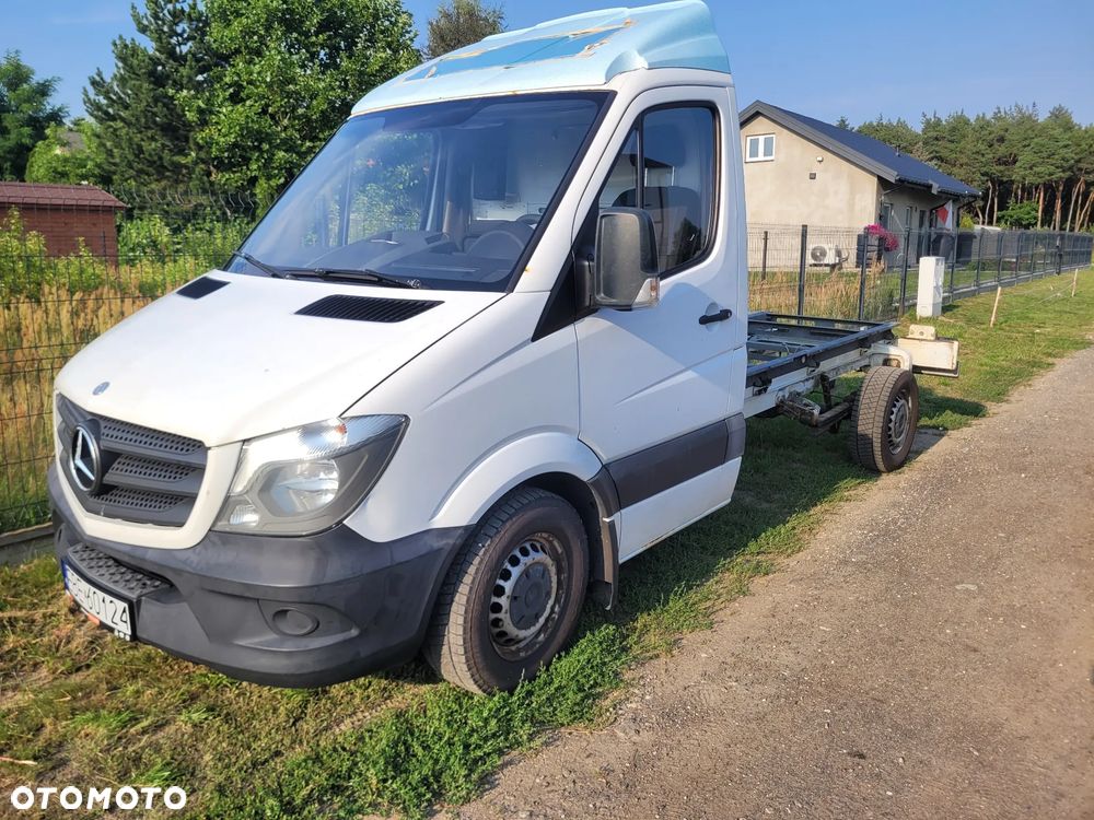 Mercedes-Benz Sprinter - 1