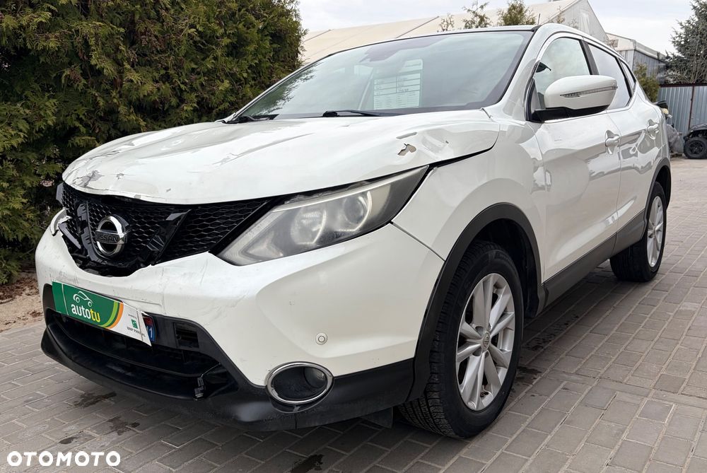 Nissan Qashqai - 1