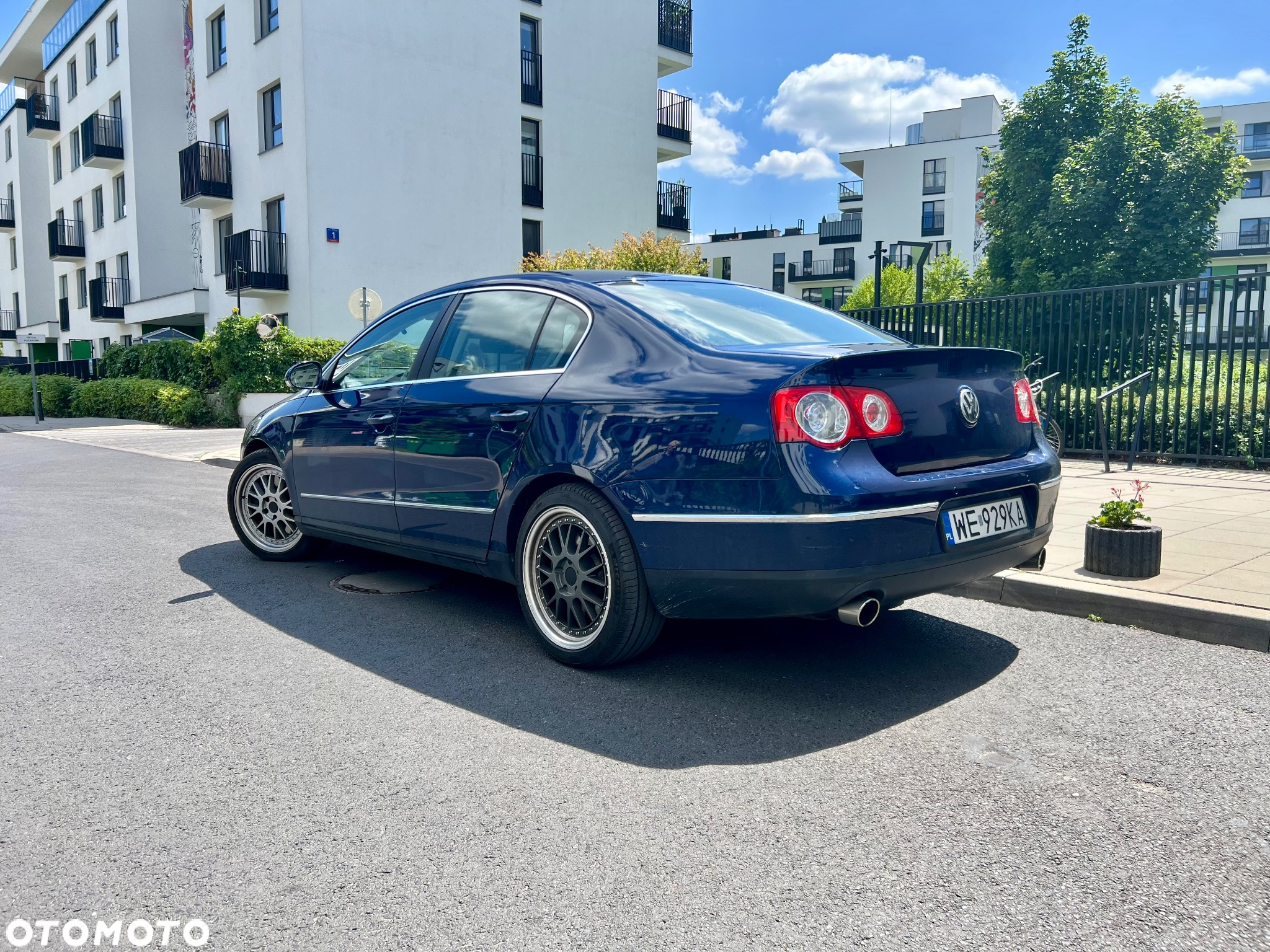 Volkswagen Passat 3.2 V6 FSI 4Mot Sportline DSG - 3