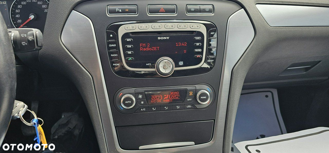 Ford Mondeo - 16