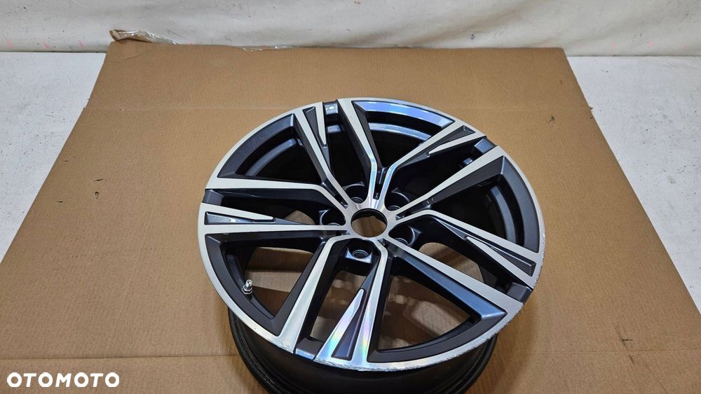 felga aluminiowa bmw i4 g26 18'' 8,5j et36 5x112 5a1e212 - 2