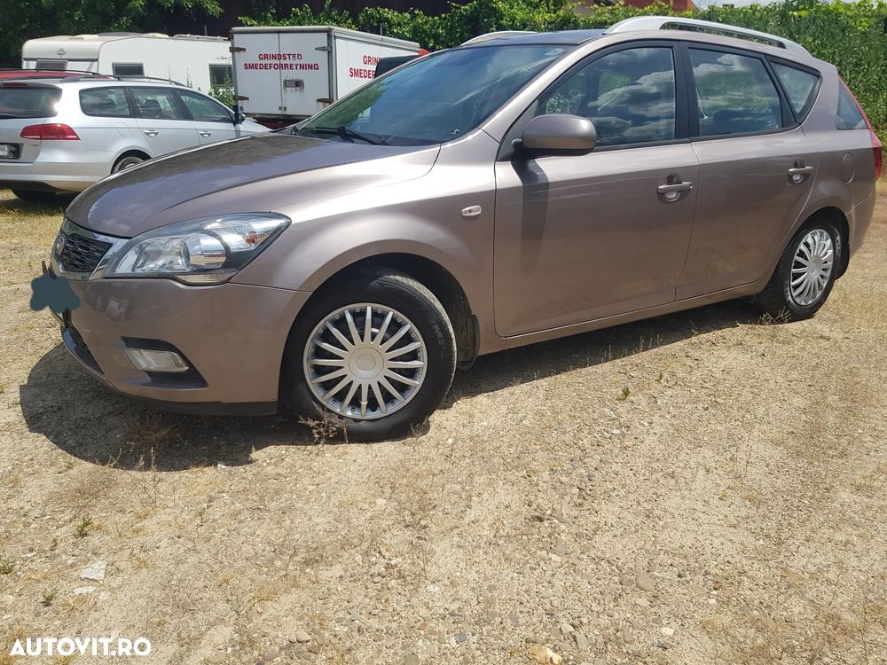Kia Ceed 1.6 DSL TX COMFORT - 1