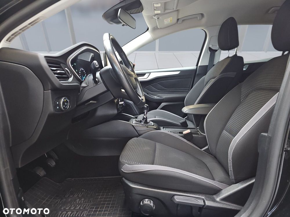 Ford Focus 1.5 EcoBlue Connected - 12