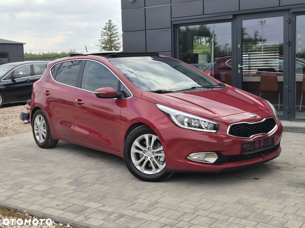 Kia Ceed 1.6 CRDi ISG Vision - 2