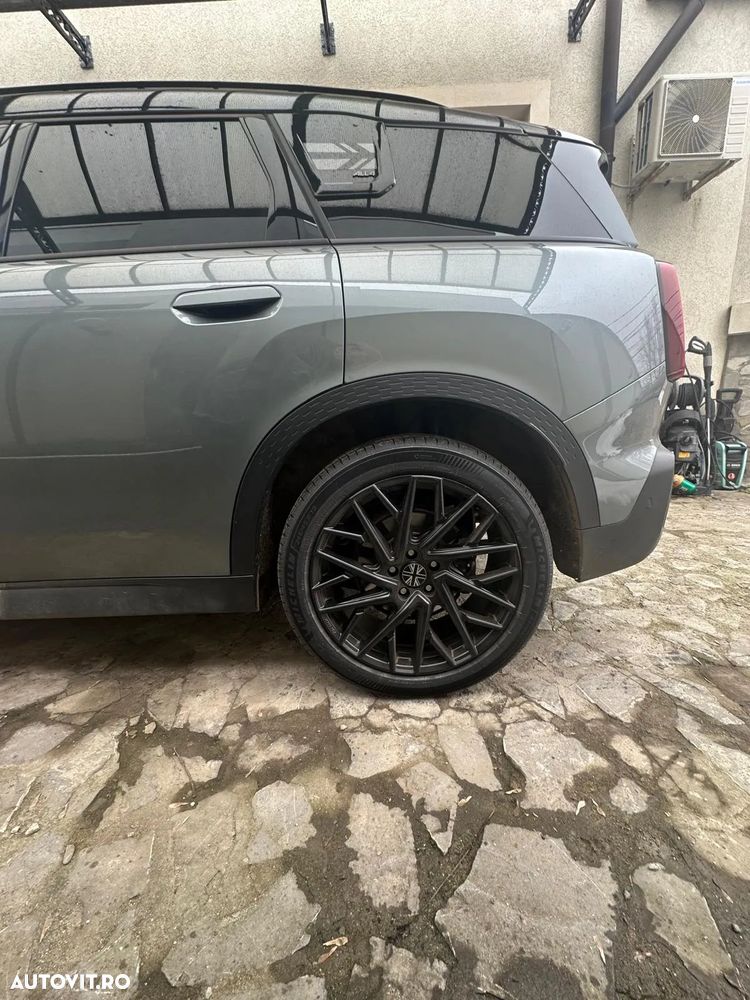 Mini Countryman - 8