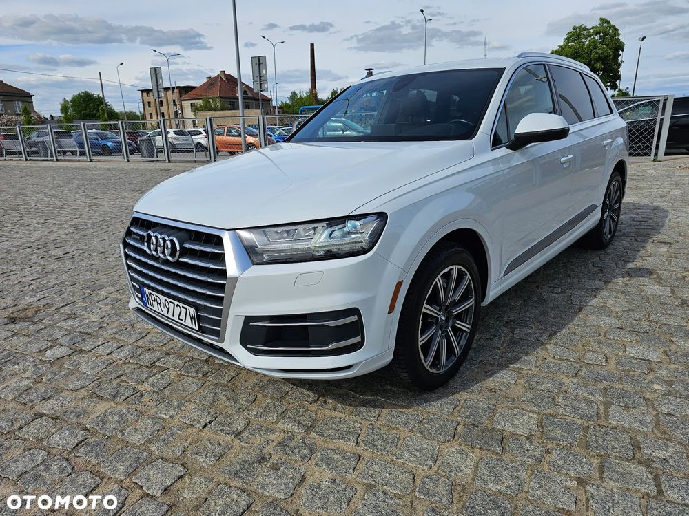 Audi Q7 3.0 TFSI Quattro Tiptronic - 2