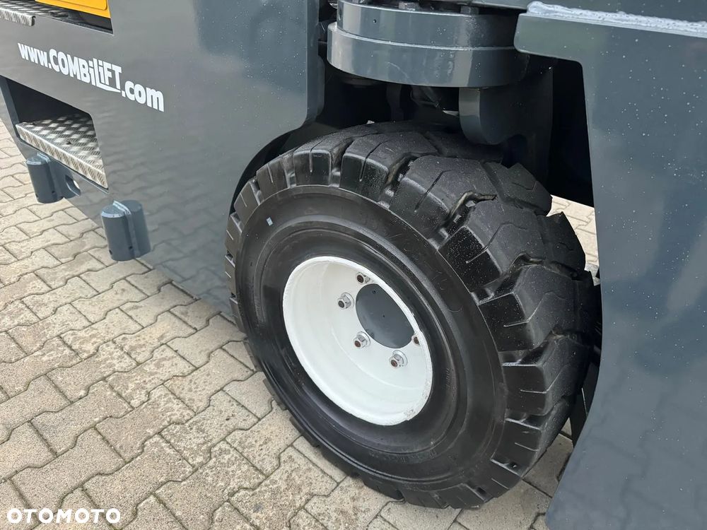 Combilift Combilift C5000SL // Stan idealny // wolny skok Tylko 7477 godzin - 26