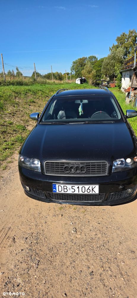 Audi A4 - 1