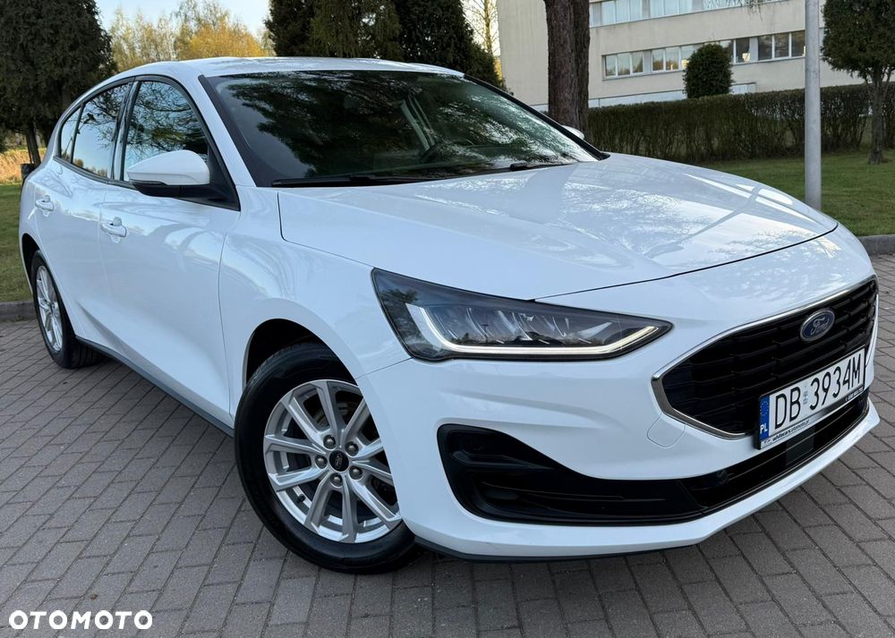 Ford Focus 1.0 EcoBoost STart-Stopp-System TITANIUM - 1