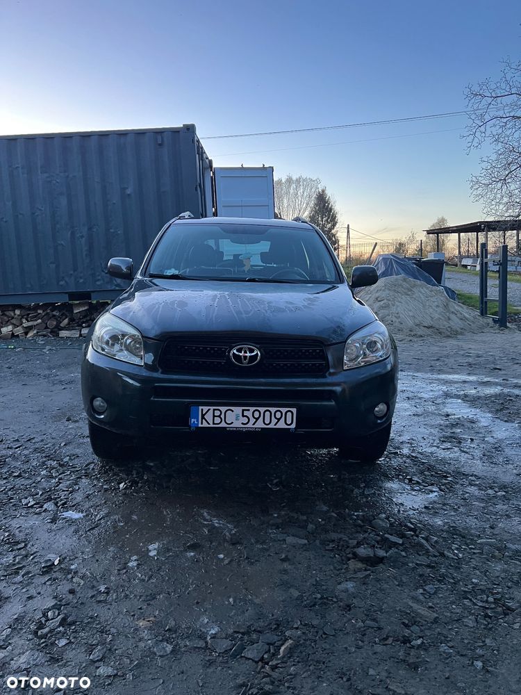 Toyota RAV4 2.2 D-4D 4x4 - 3