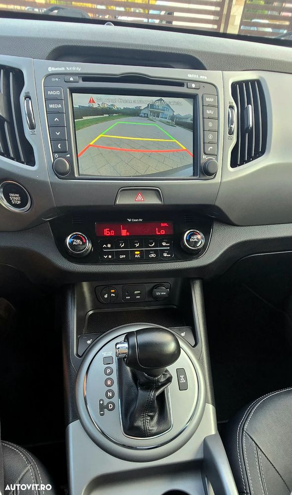 Kia Sportage 2,0 CRDI AWD Aut. Platinum - 8