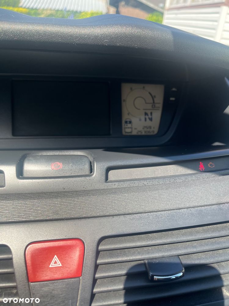 Citroën C4 Picasso 1.6 HDi Impress MCP - 17