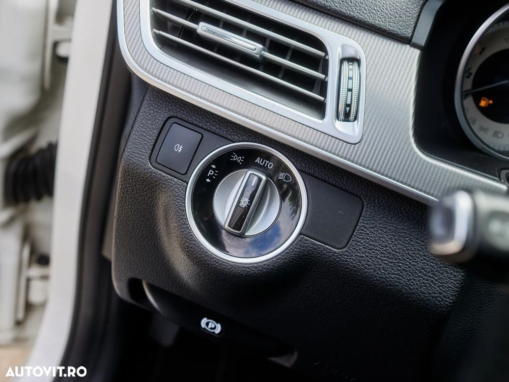 Mercedes-Benz E 220 CDI 7G-TRONIC Avantgarde - 18