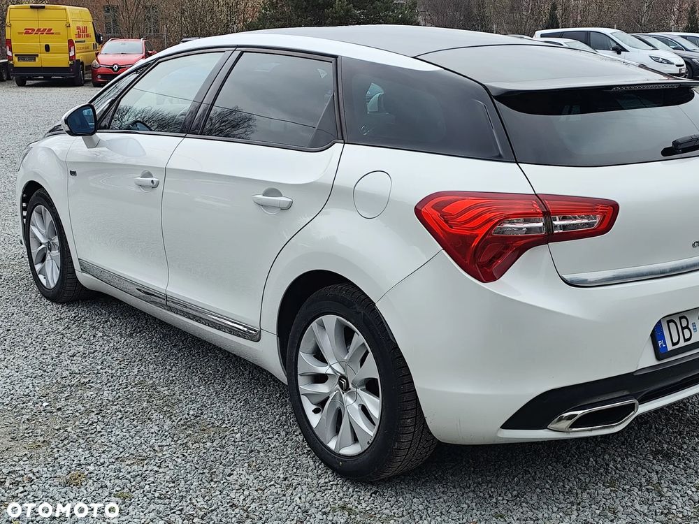 Citroën DS5 2.0 HDi Hybrid4 SoChic MCP - 6