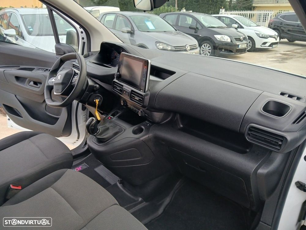 Peugeot Partner 1.6 BlueHDi L1 Premium 3L - 16