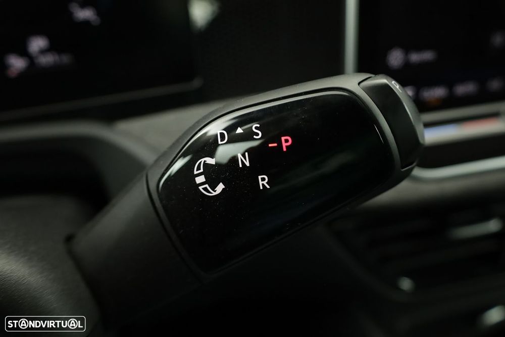 VW Passat Variant 1.5 TSI eHybrid DSG - 16