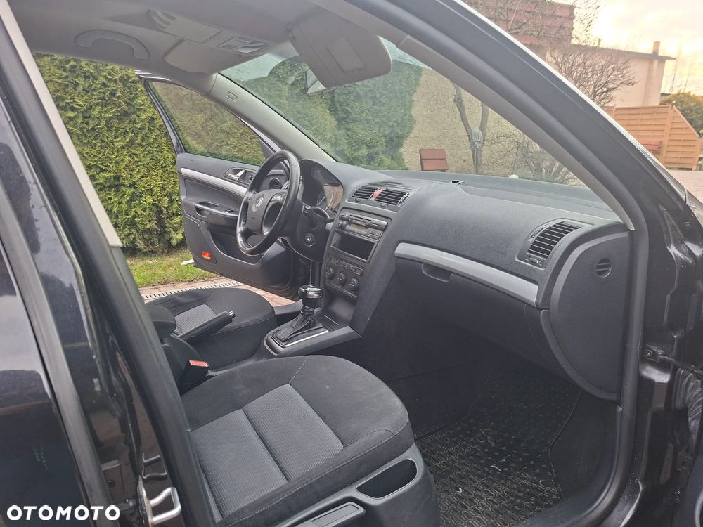 Skoda Octavia 1.9 TDI DPF DSG Elegance - 7