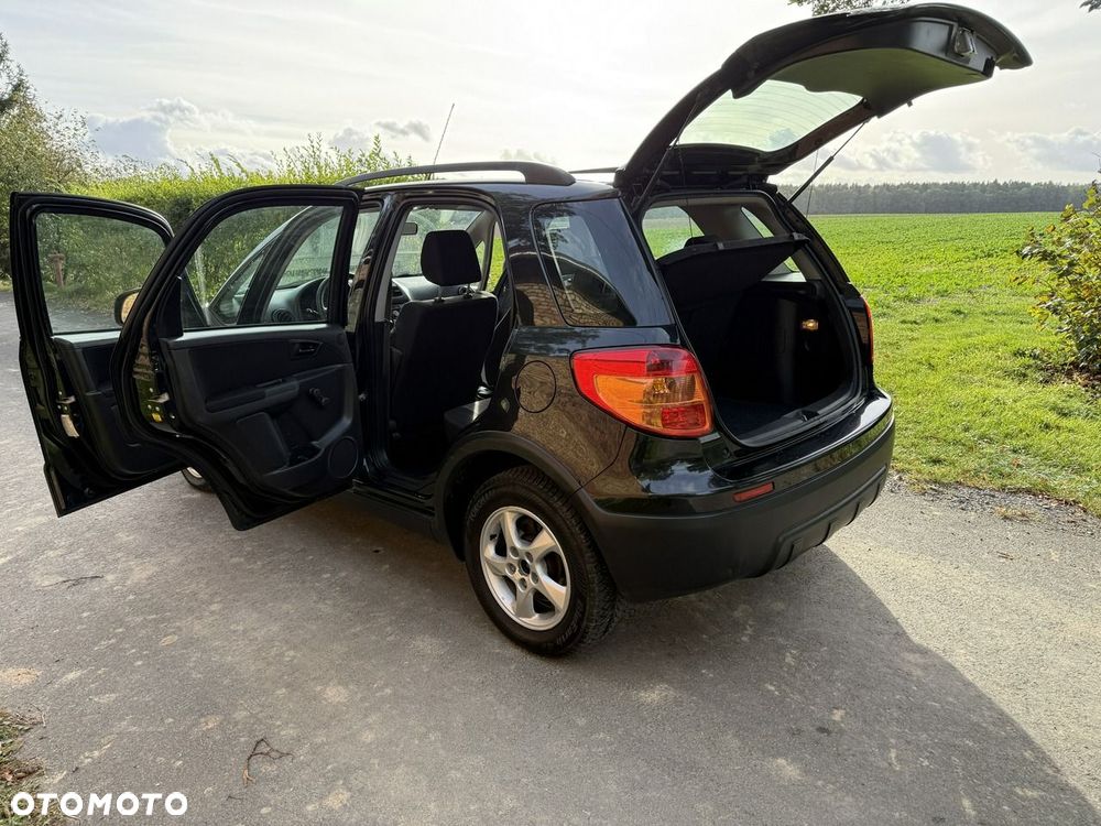 Suzuki SX4 - 11