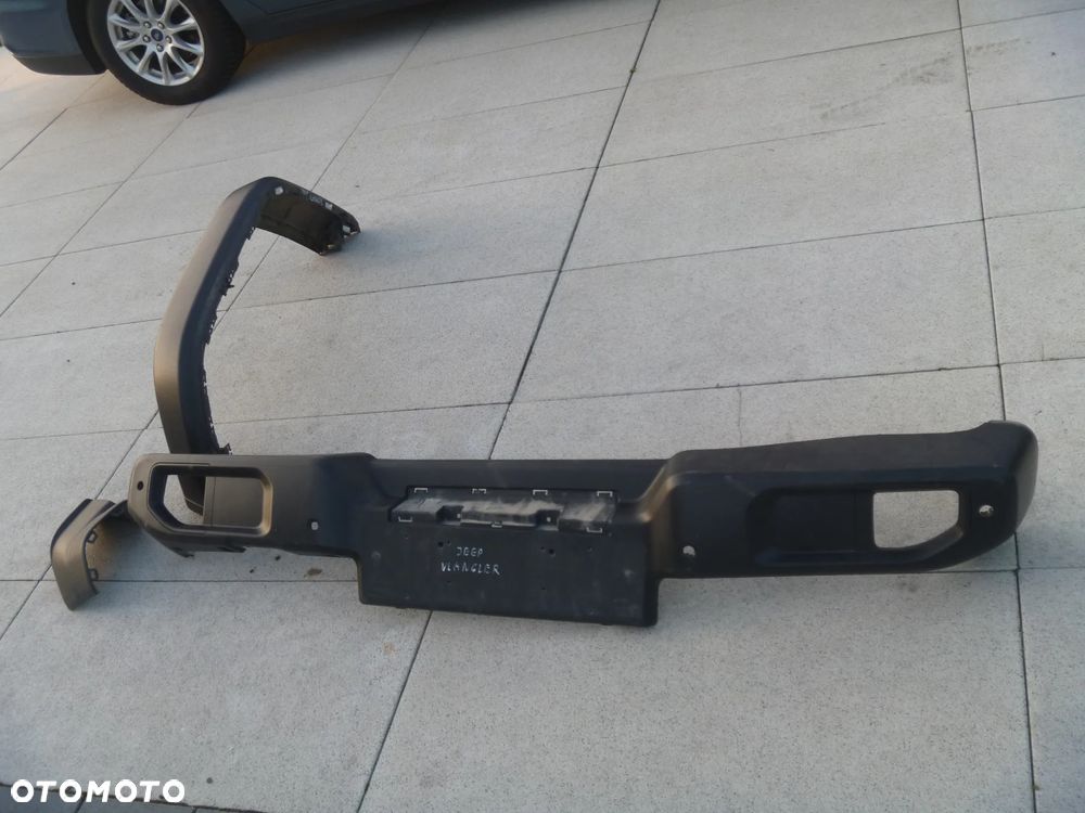 JEEP WRANGLER JL 2017 LISTWA BŁOTNIKA TYLNA LEWA ŁĄCZNIK - 7