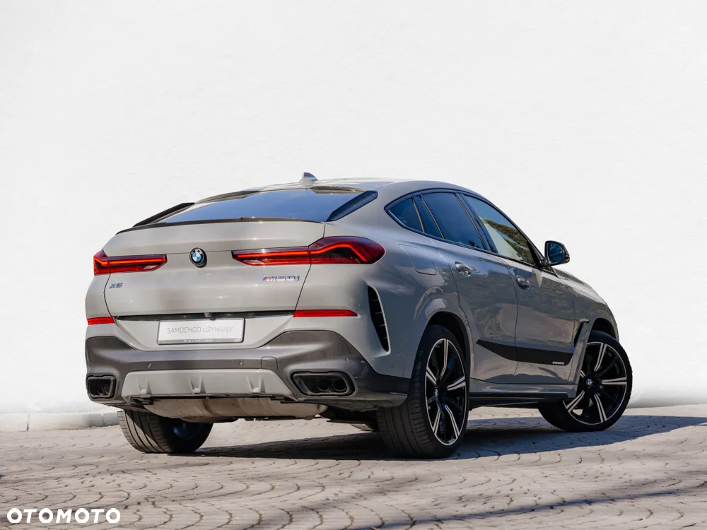BMW X6 M50i - 2