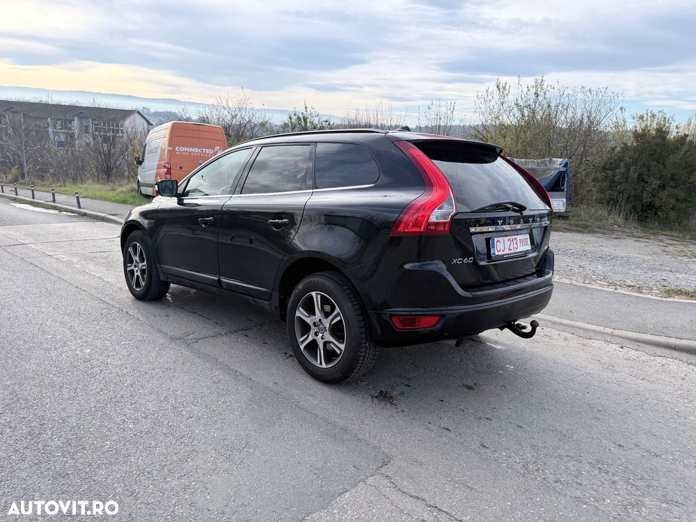 Volvo XC 60 2.4D AWD Momentum - 19