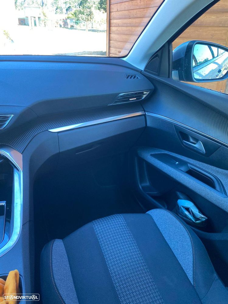 Peugeot 3008 BlueHDi 130 Stop & Start EAT8 Active Pack - 8